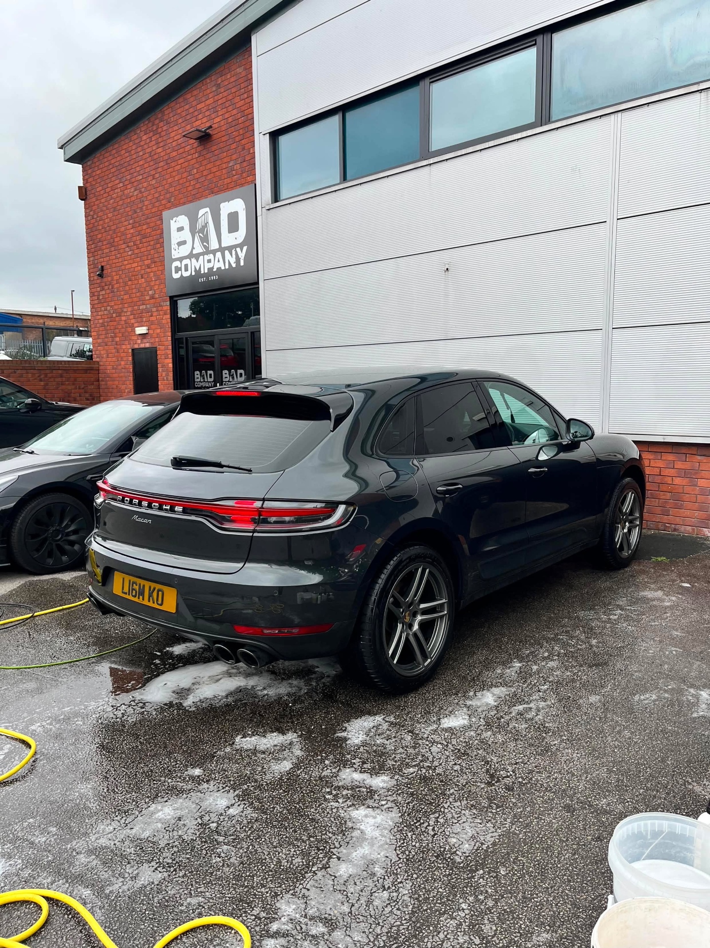Snowfoam wash